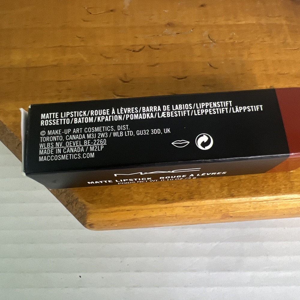 MAC #602‎ CHILI  Matte Lipstick 3 g .10 oz Warm Brick Red Full-size - Picture 4 of 7